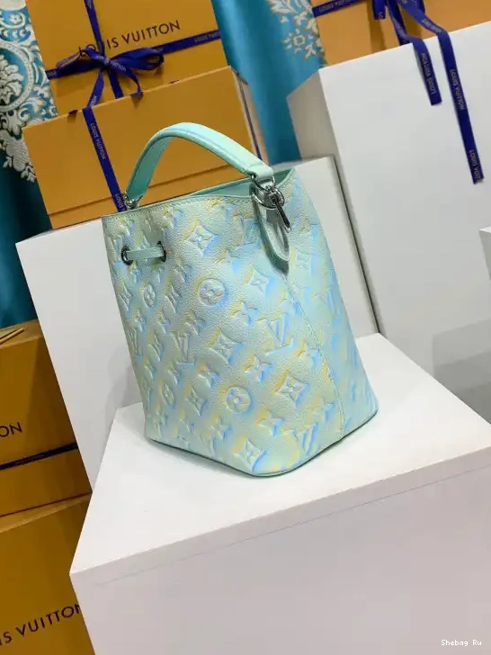 NÉONOÉ LOUIS VUITTON BB 0629